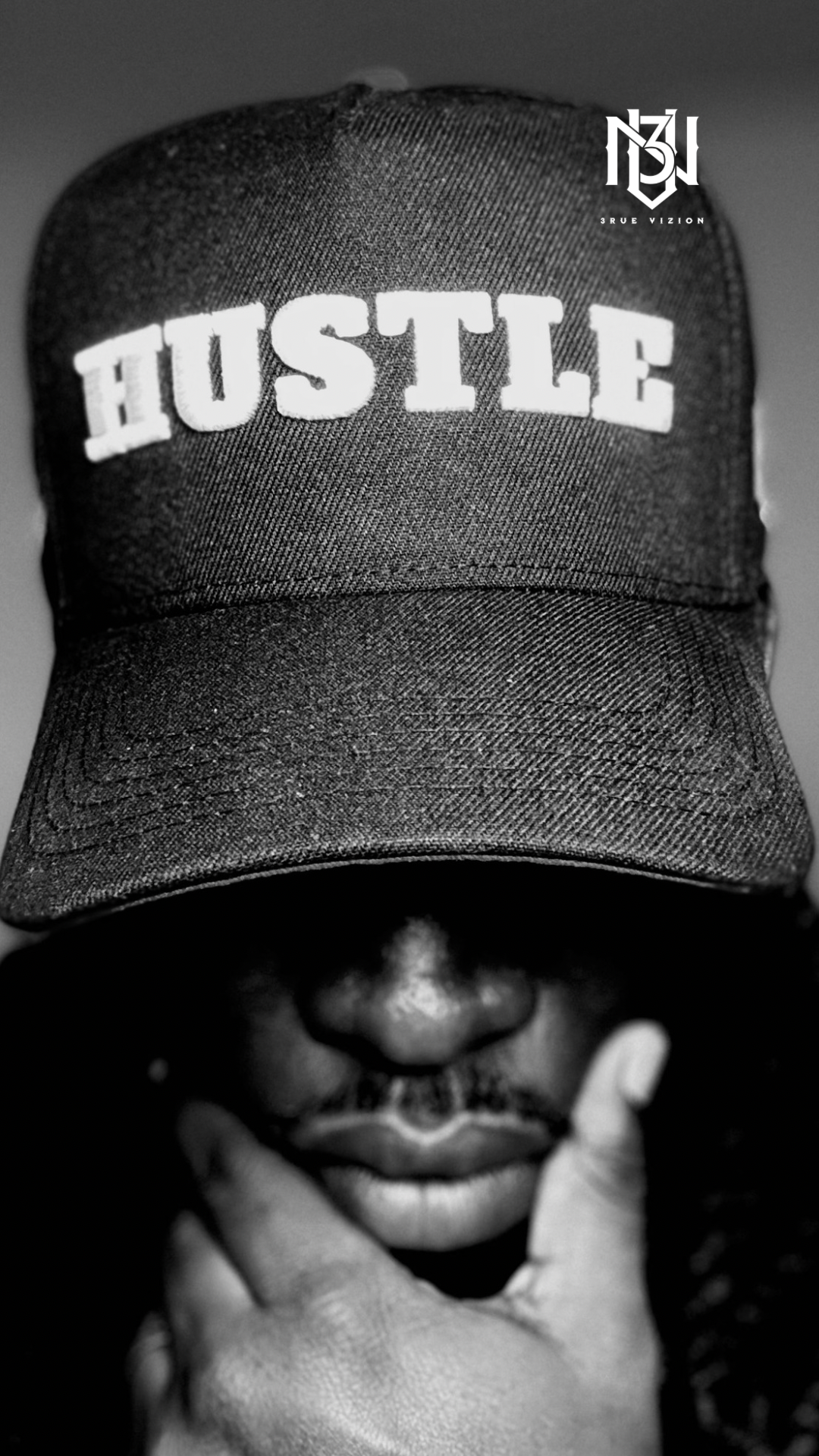 HUSTLE SNAPBACK
