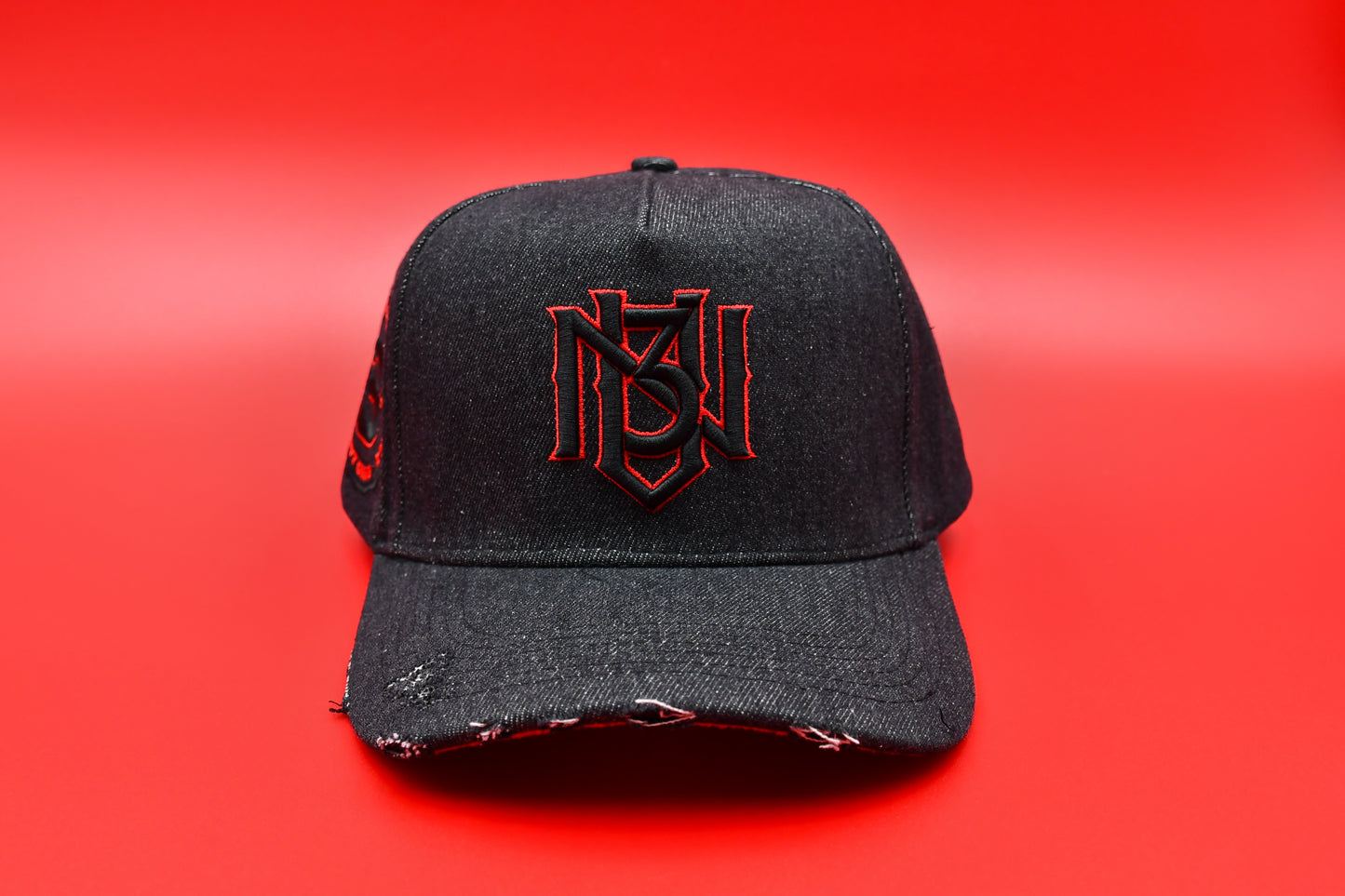 Black Out Distressed Denim Snapback 3rue Vizion