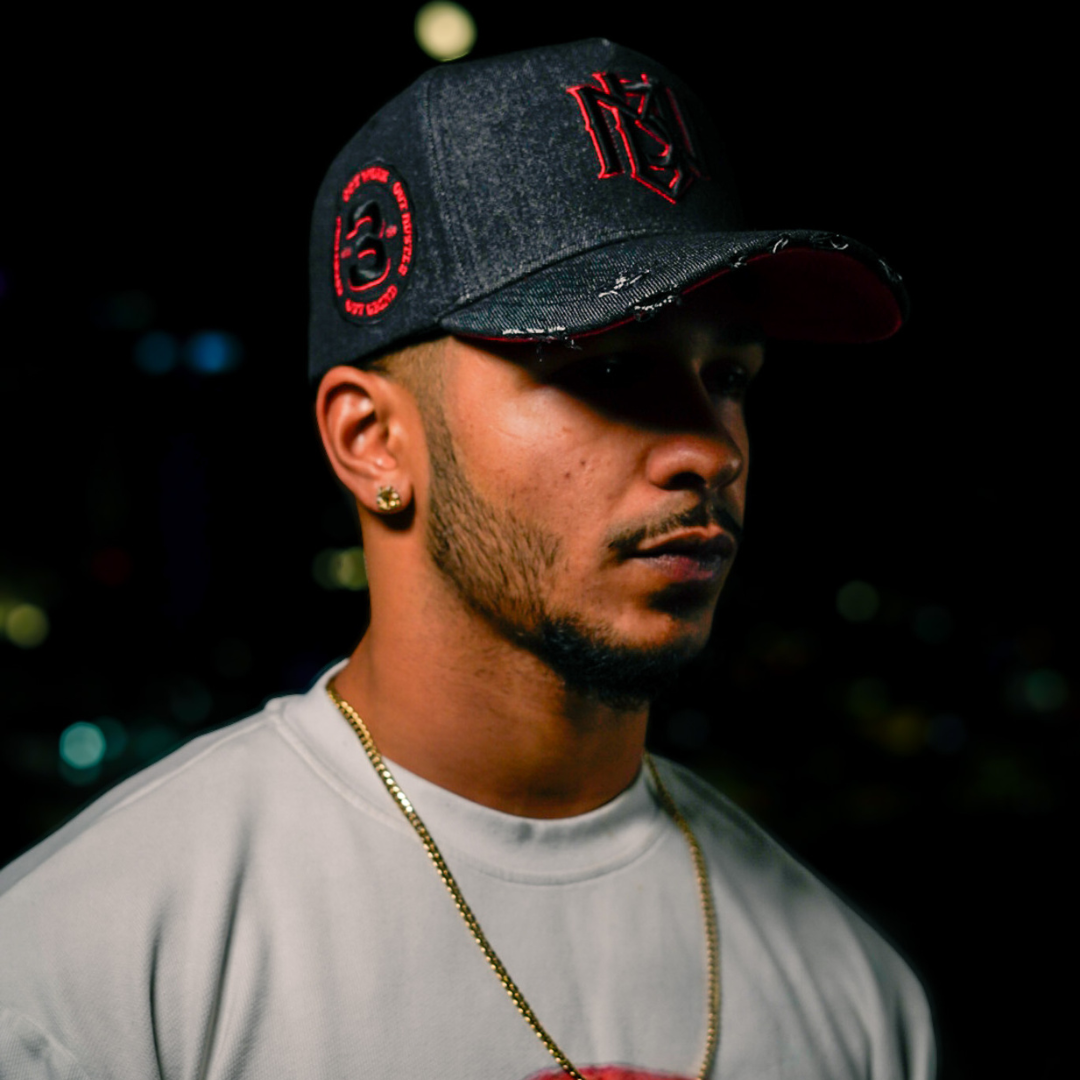 Blackout Distressed Denim Snapback 3rue Vizion