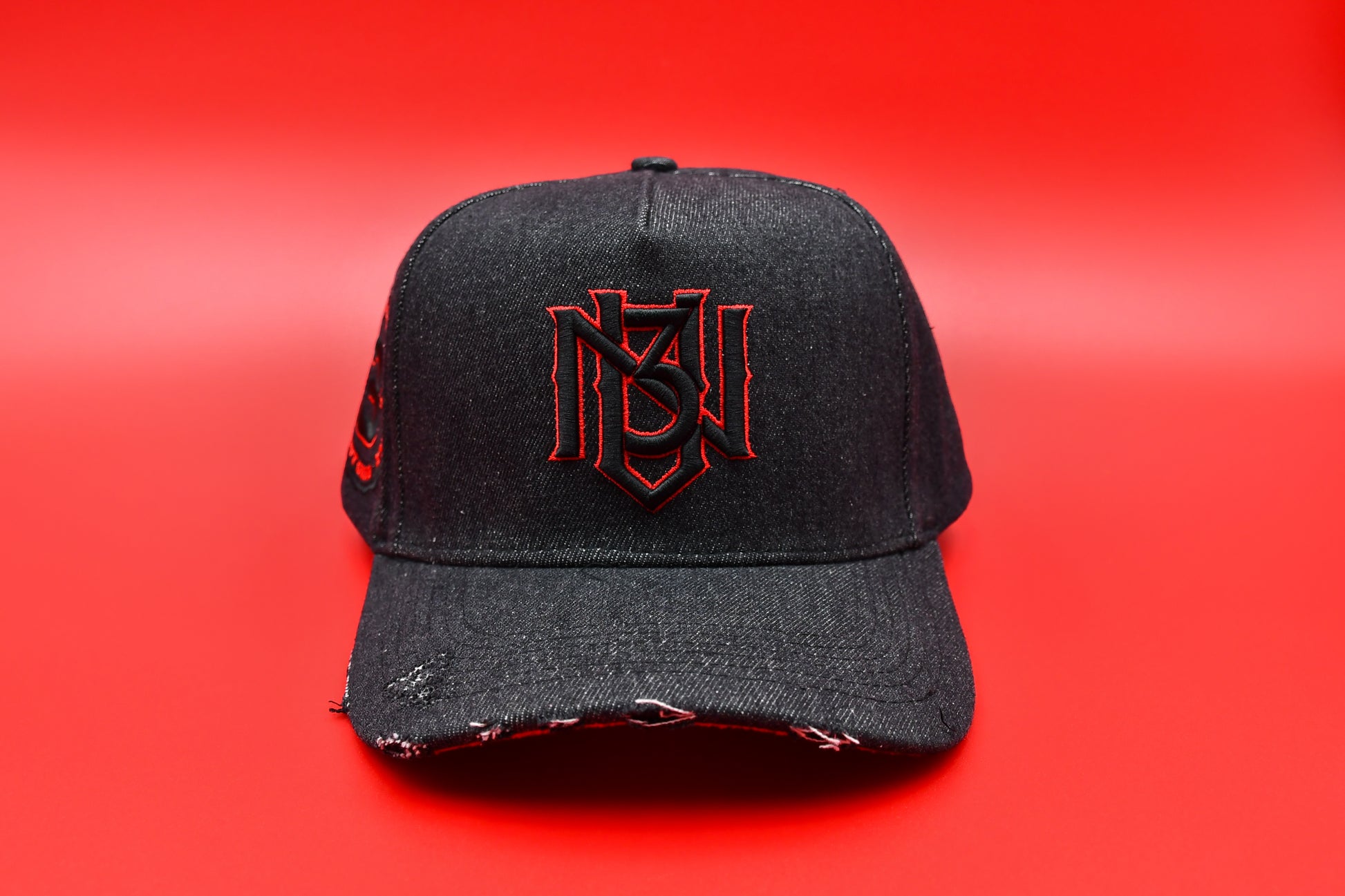 Black Out Distressed Denim Snapback 3rue Vizion